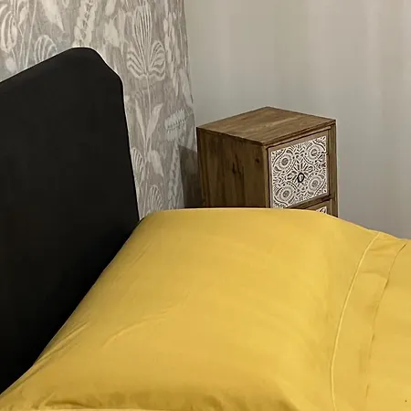 Aux Deux Tours ベッド・アンド・ブレックファスト Leval